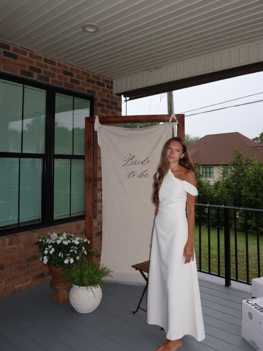 Sabo Skirt White Off the shoulder midi dress